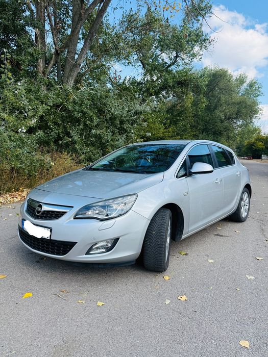OPEL Astra 2011 — imagine 3