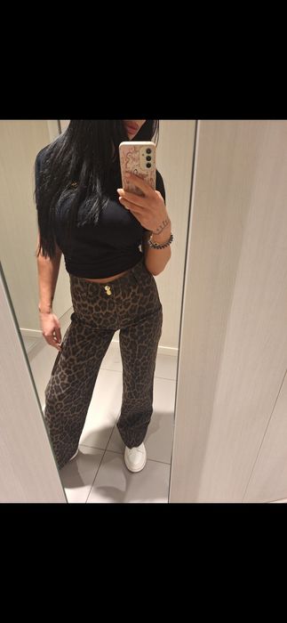Леопардови дънки H&M