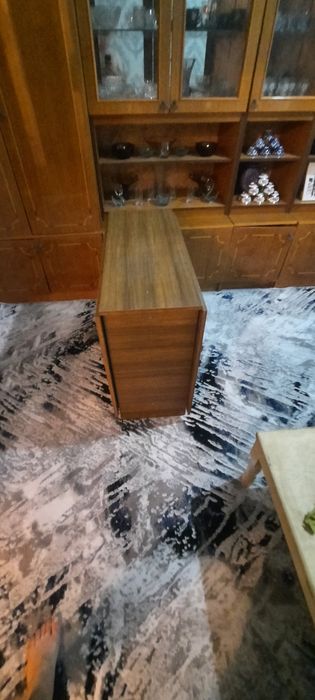 Продаётся разберающися стол трансформер в отличном состоянии