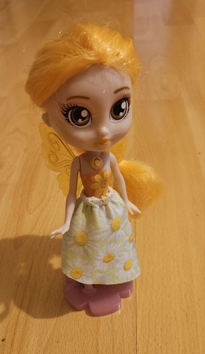 Set de joaca  Bright Fairy Friends - Zana si casuta copac