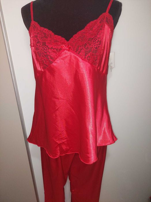 Pijama satin 2XL NOU cu etichetă roșie/furou pantaloni lungi