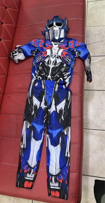 Робот. прокат костюм. 6-7 л