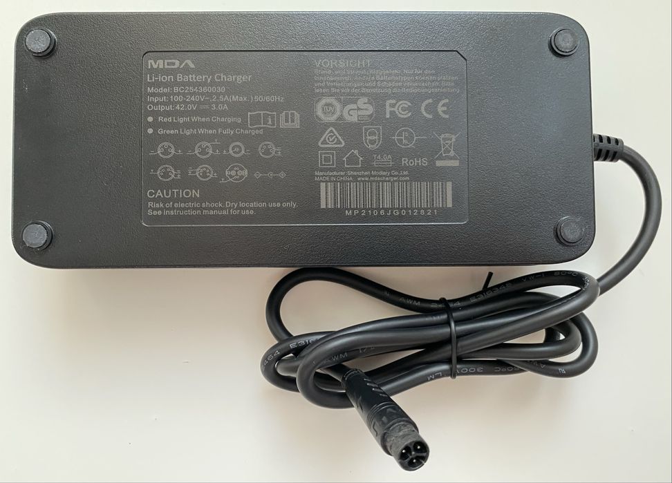 Incarcator bicicleta electrica Mate, BH, Mahle, Bosch, Yamaha,Continental , Cube, Shimano, Batavus, Haibike, Flyer, Devron, Vanmoof, Atala, B Twin etc