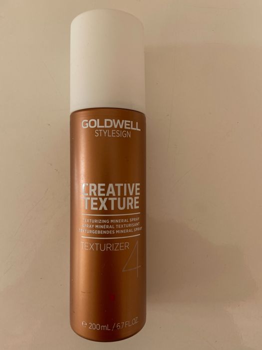 Минерален спрей на Goldwell за коса