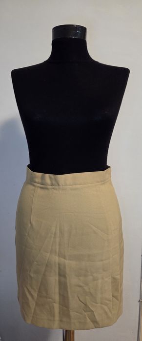 Fusta scurta - mai multe modele în anunț