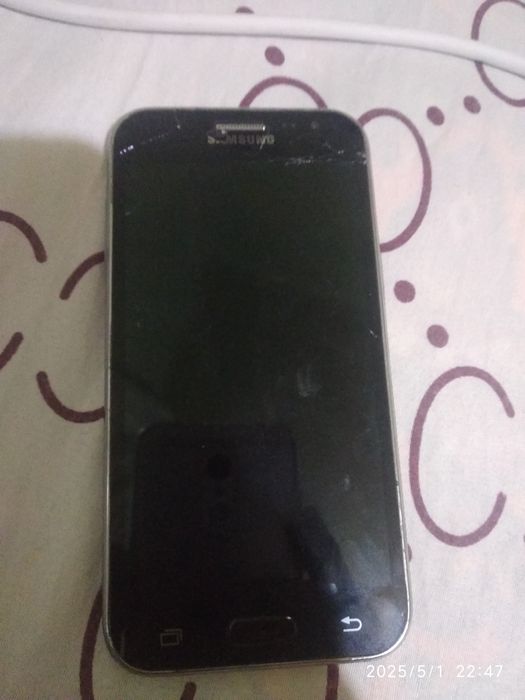 Самсунг ж2 сотилади