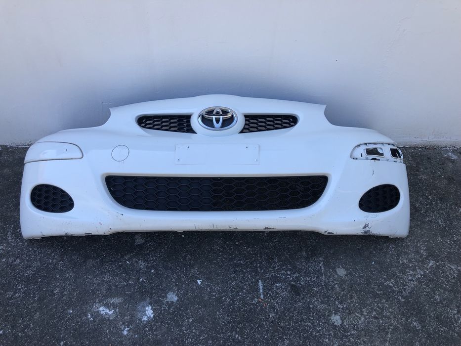 Предна броня за Тойота Айго /Toyota aygo feis 2011г