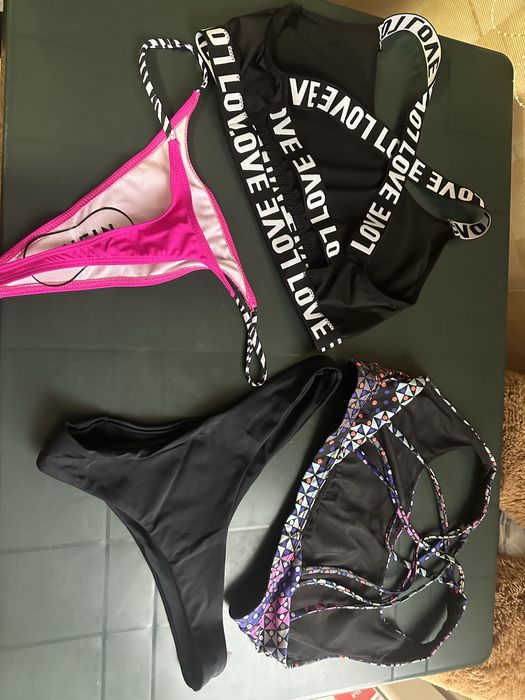 Дамски бански различни размери