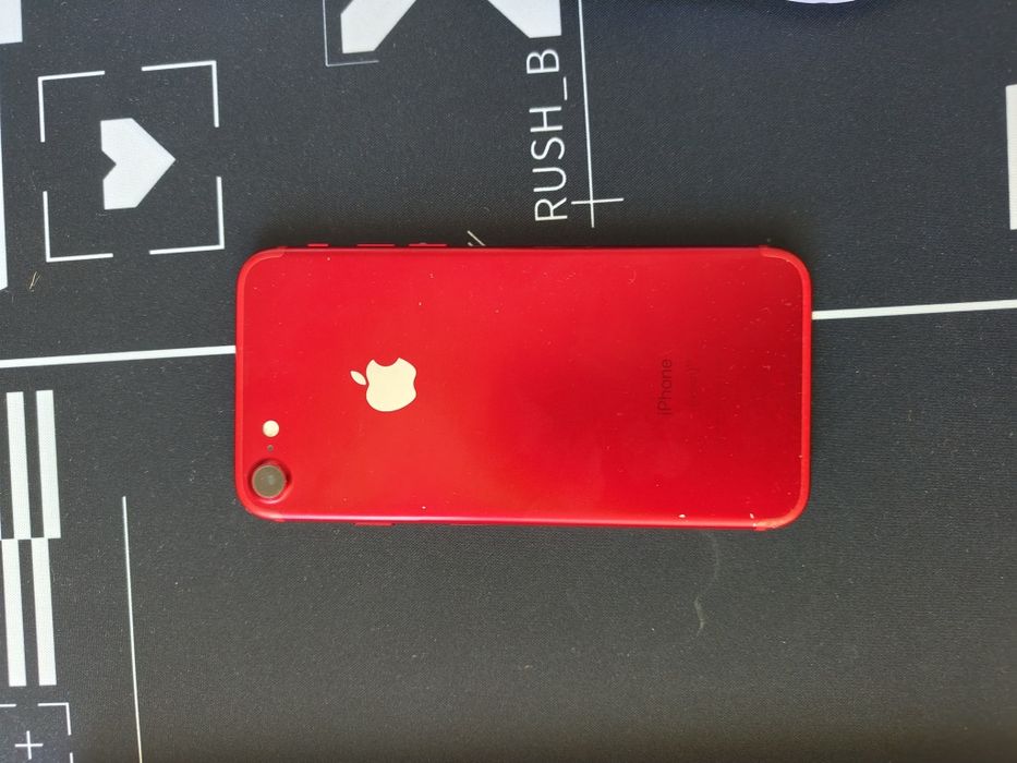 Продается iPhone 7