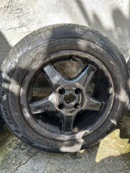 Vand jante: 195/65 R15, 215/35 ZR18 Opel astra H gtc cel in 4 prezoane