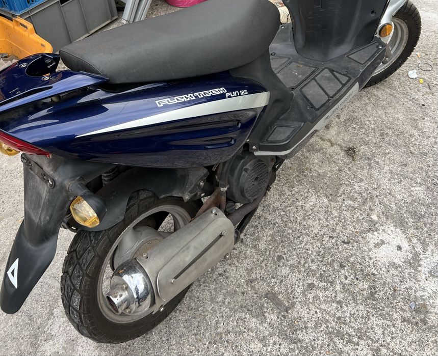 Скутер Flex Tech Fun 125