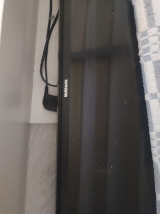 телевизор- разбит экран