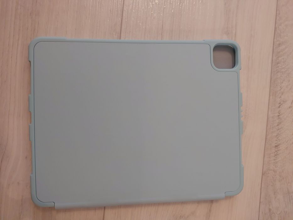 Продам чехол для айпад 10