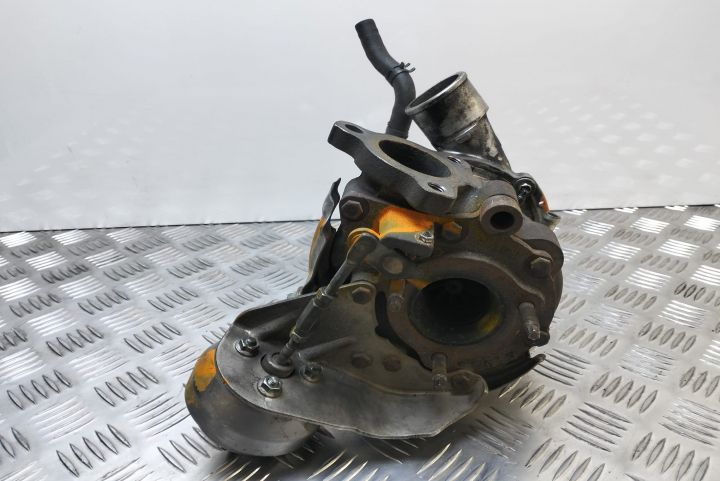 Turbina  Turbo Turbosuflanta 2.2 D-4D  17201-26020 / 1720126020 Toyot