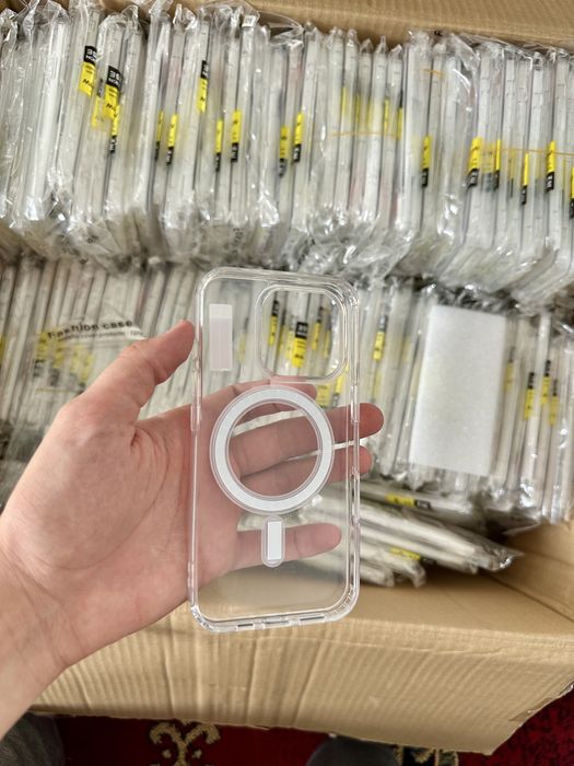 Magsafe chexol iphone hamma modeliga bor iphone 15 pro 16 pro 17 pro