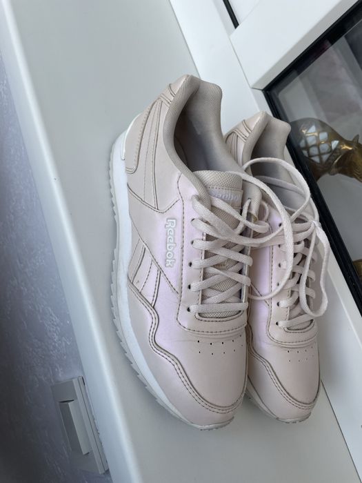 Reebok кроссовки