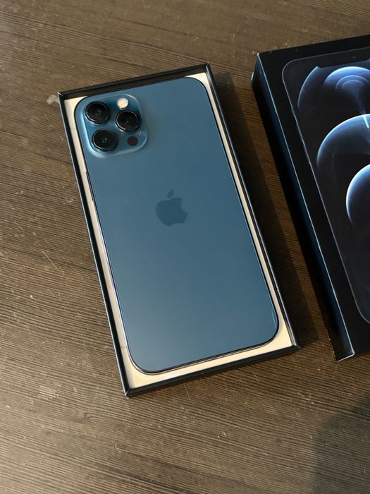Продам телефон IPhone 12 Pro Max