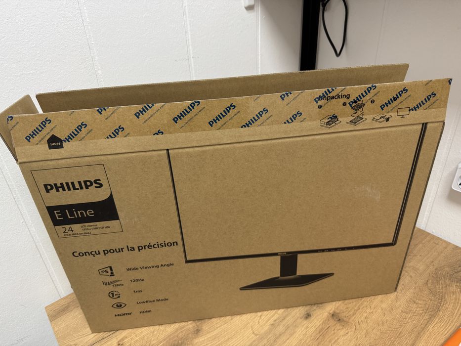 Монитор 23.8" Philips 24E2N1110