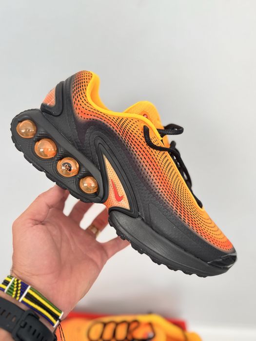 Nike Air Max DN SE Laser Orange