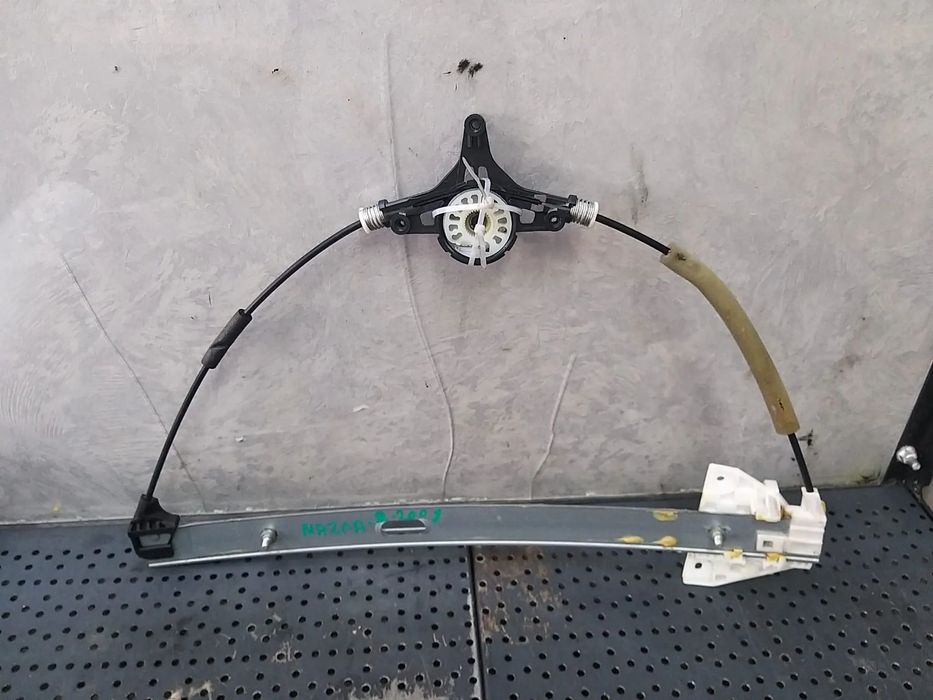 Macara geam electric stanga fata mazda 2