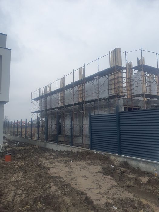 Schela metalica italiană normala/îngustă fixa și mobila vând/inchiriez