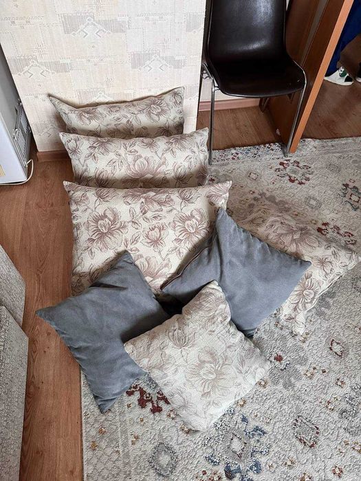 Диван угловой б/у