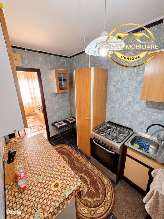 Apartament 3 camere,Valea Roșie, etajul 1/4, parțial mobilat,54mp