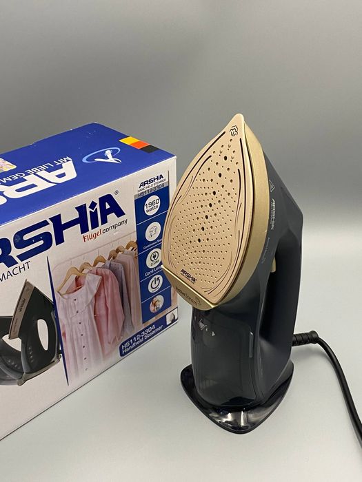 Arshia Handheld Steamer  в черно-золотом исполнении