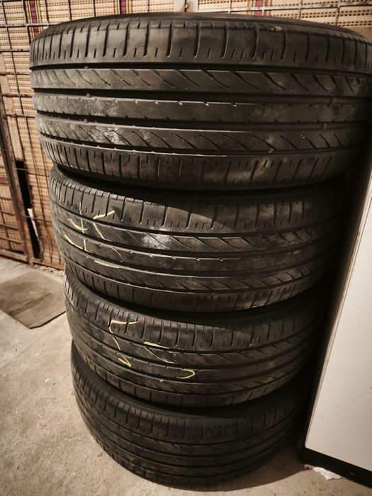 Set 4 anvelope cauciucuri de vara Toyo  215 50 R18, nu Continental Pireli Dunlop