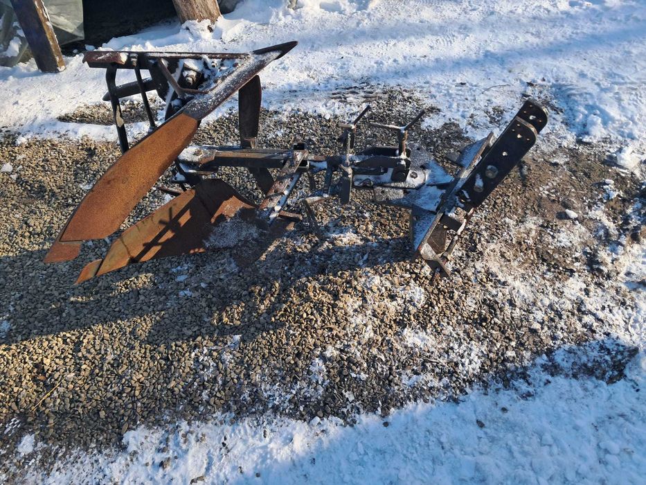 plug  reversibil cu o brazda