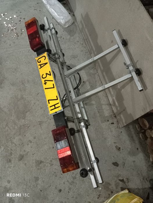 Vând suport biciclete pentru mașină Made in Germany