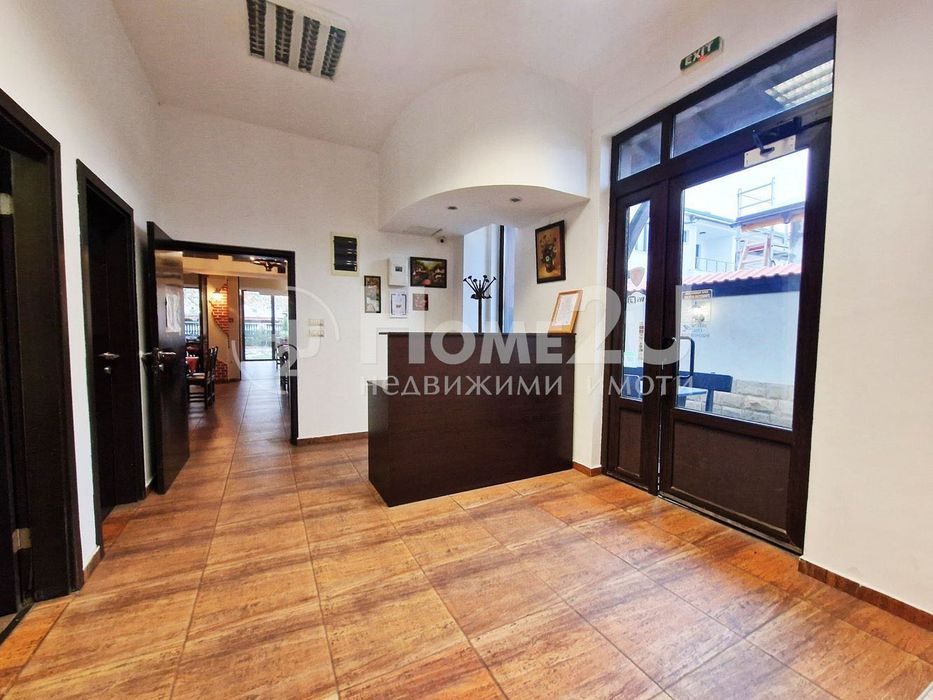 Продава се Хотел в Асеновград - 1324 кв.м за 756 €/кв.м - Снимка #12