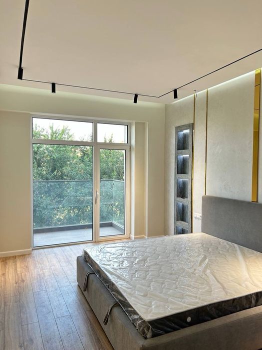 Продается квартира 2х комнатная,ЖК NRG Oybek,Мирадский район,80м2