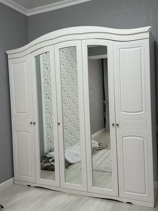 Шкаф в хорошем состоянии