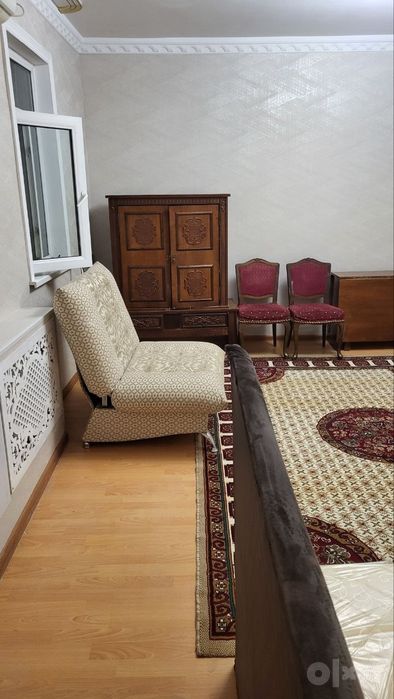 Юнусабад 4 квартал. Продается квартира 1/3/5