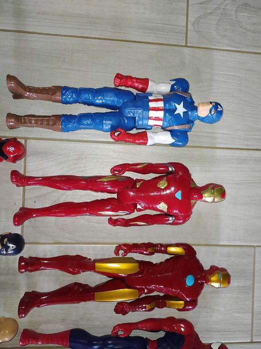 Hasbro Marvel Големи екшън фигури Оригинални