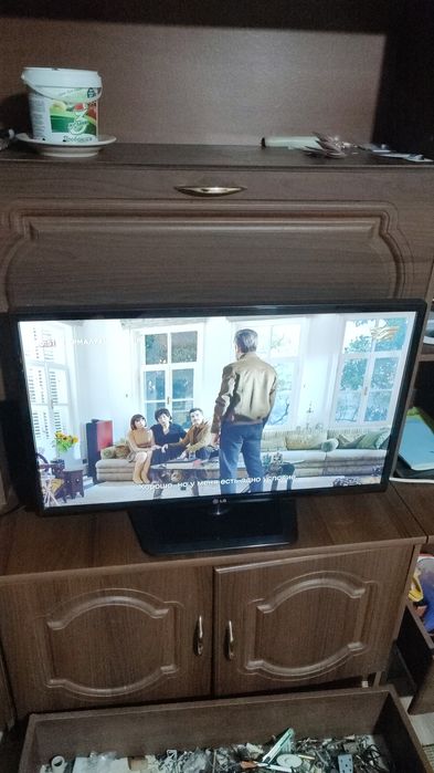 Продаю телевизор