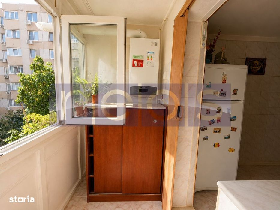Vanzare 2 Camere | 48 Mp | Etaj 4/8 | Centrala Proprie | Loc De Parcar