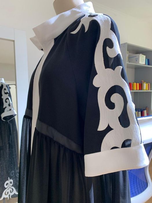 Продам накидку в национальном стиле