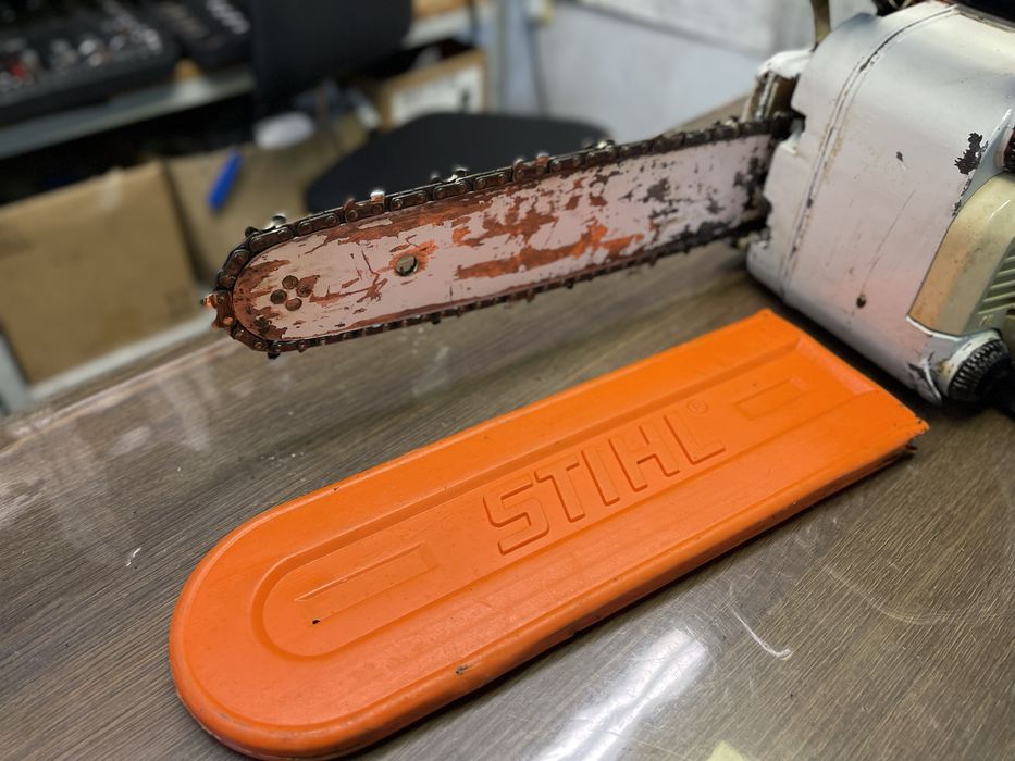 Бензинов трион STIHL 009