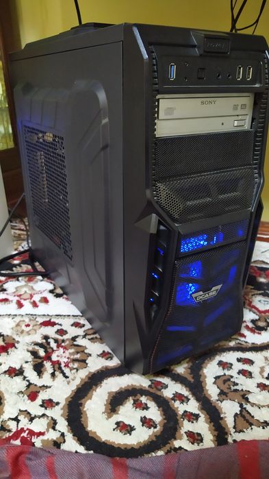 Продаеся игровой компютер