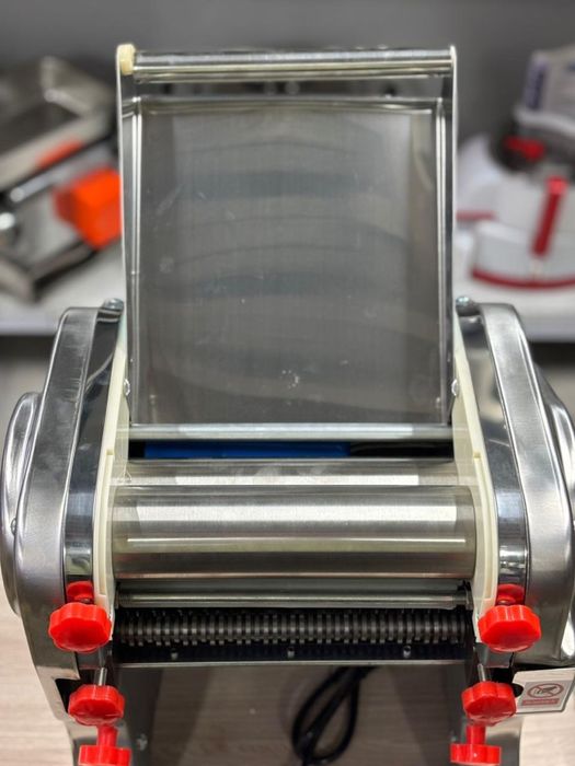 Тестораскаточная машина без рычага