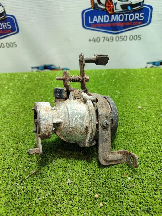 PROIECTOR CEATA STANGA KIA RIO 2 2013 1.1 DIESEL (DOHC TCI) COD OEM 86583 1W200 / HATCHBACK 2011-2017