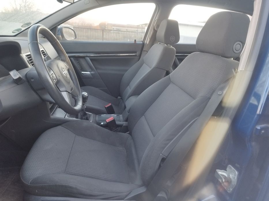 Opel Signum 2.2 Direct