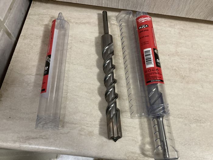 Burghiu Milwaukee Mx4 25x250mm Sds Plus Nou Italia