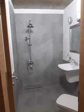 Дава се под наем Едностаен апартамент в Варна, Бриз - 27 кв.м за 260 € - Снимка #1