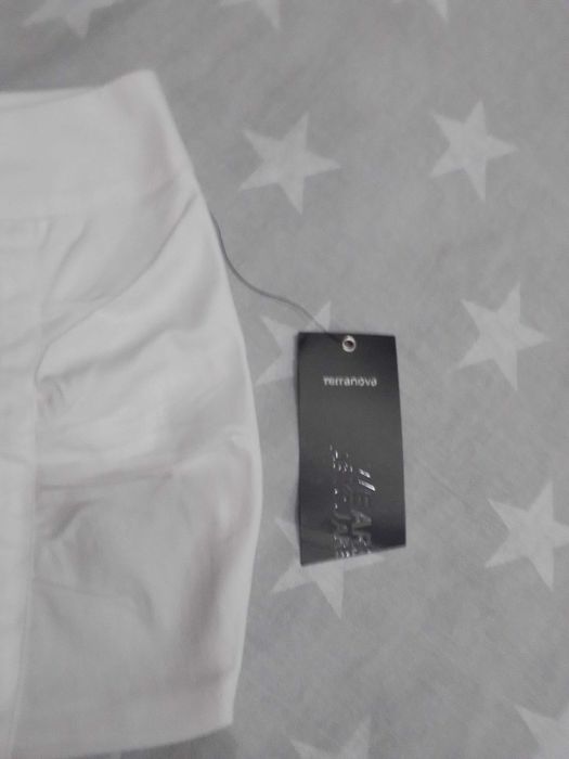 Интересна маркова пола с интересна кройка Terranova с подарък бюстие