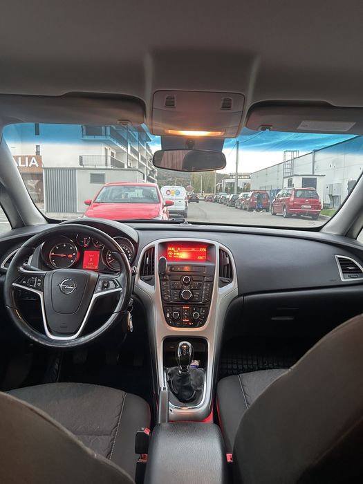 OPEL Astra 2013 — imagine 5