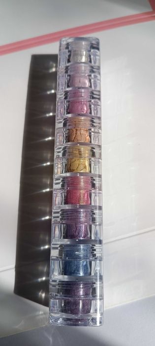 Oferta seturi 9 pigmenti Bella Pierre