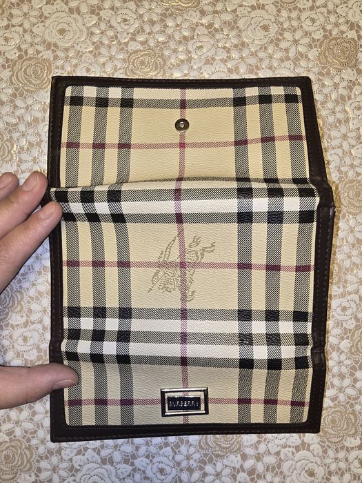 Portofel Burberry